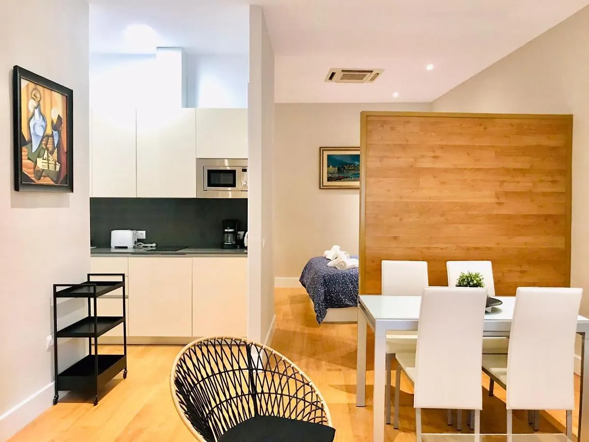 Arenal Del Mar & Malagueta Beach By Ele Apartments Malaga